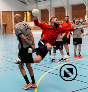 Tir en suspension équipe de handball du club de Sierentz